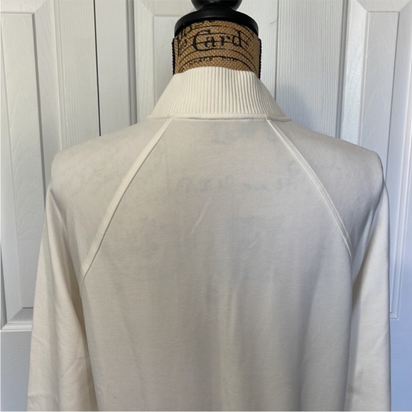 Athleta Eastbound V-Neck Sweatshirt in Magnolia S - Picture 8 of 9